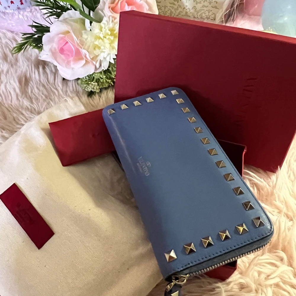 Valentino zip around long wallet